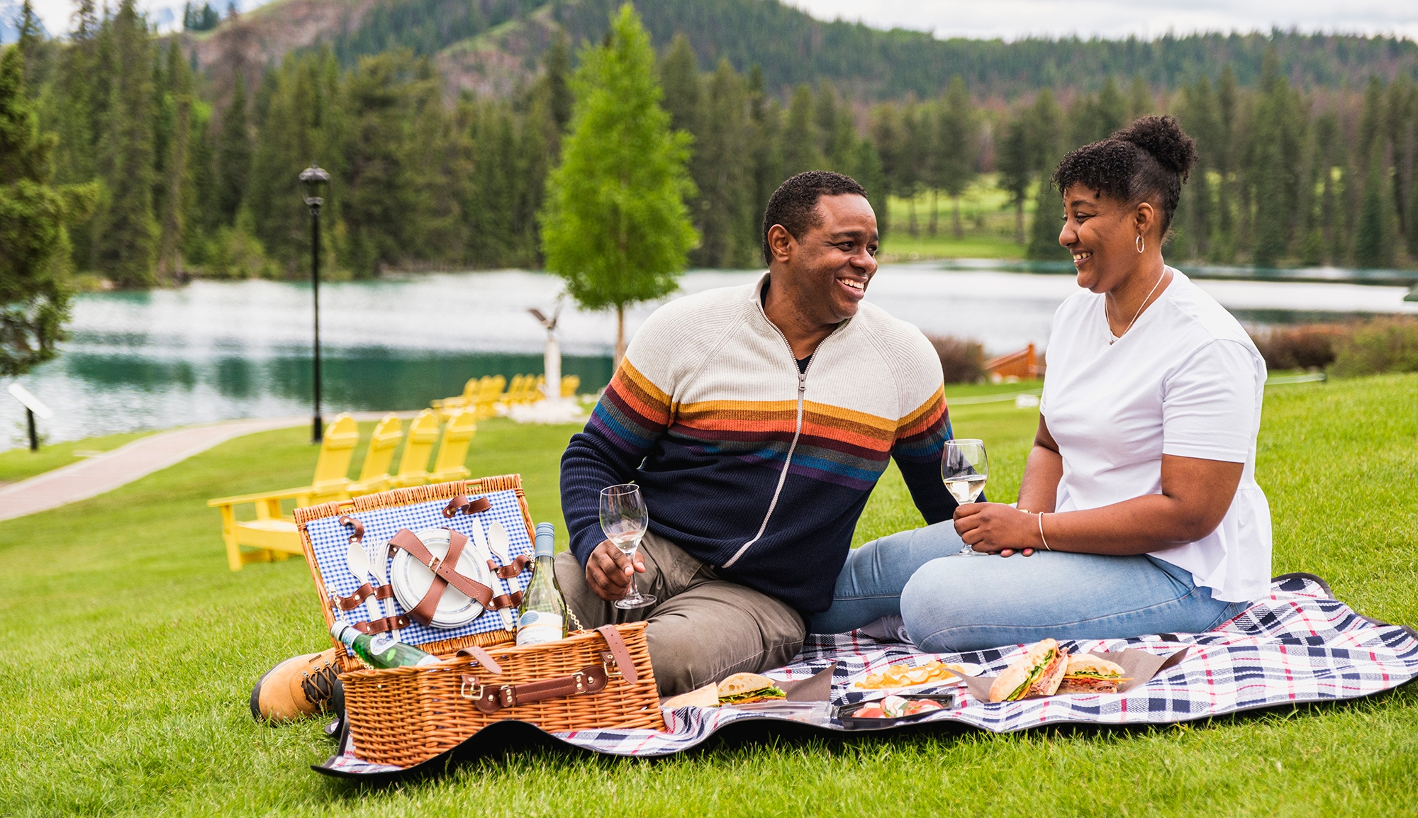 Couple having a picnic