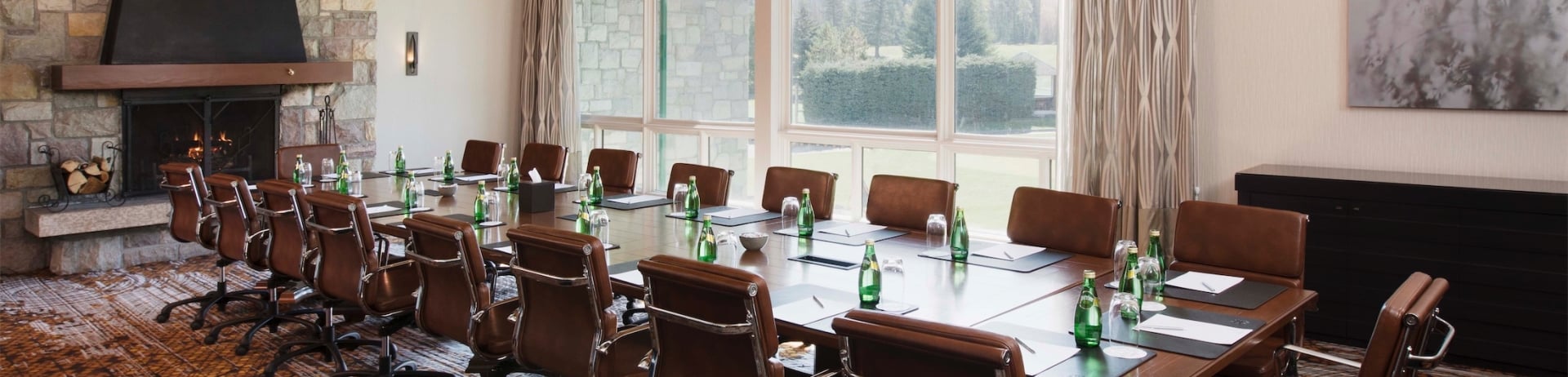 thompson boardroom in jasper lodge