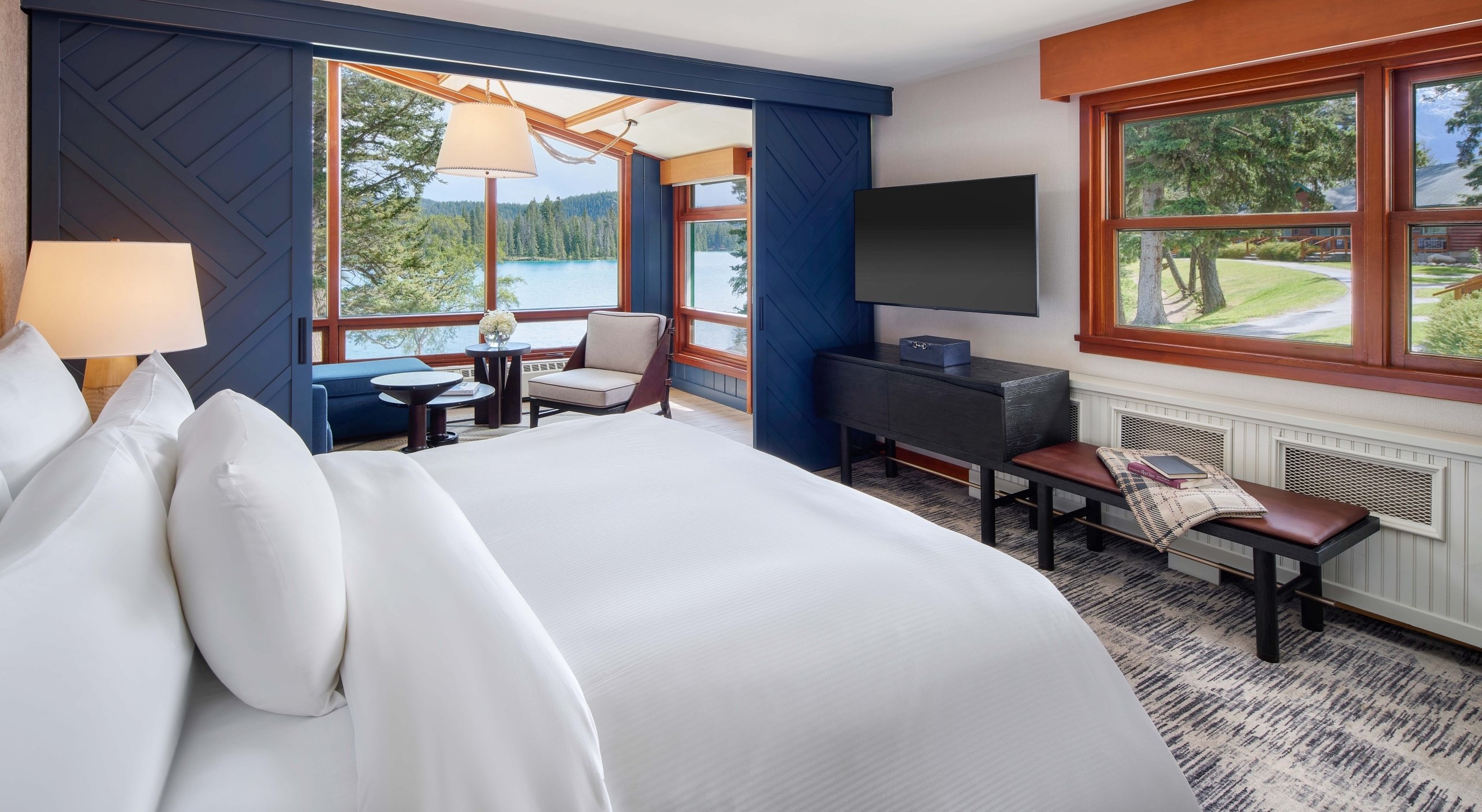 Fairmont Jasper Park Junior Suite