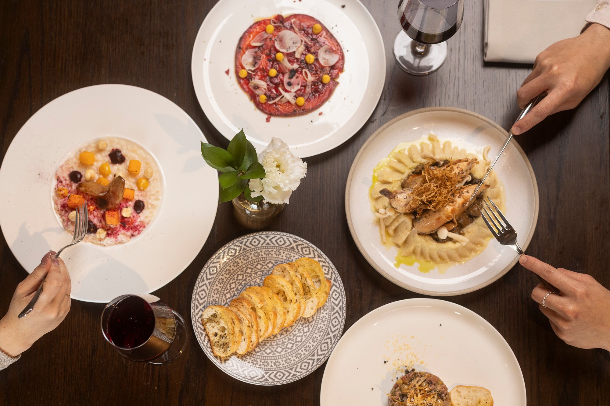 Dinner dishes at Stanleys Kitchen & Bar at Fairmont Jasper Park Lodge