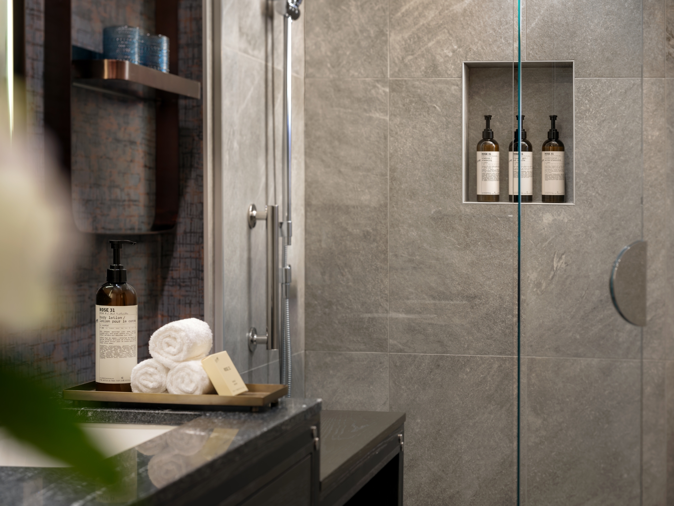 Fairmont Jasper Park Junior Suite - Bathroom