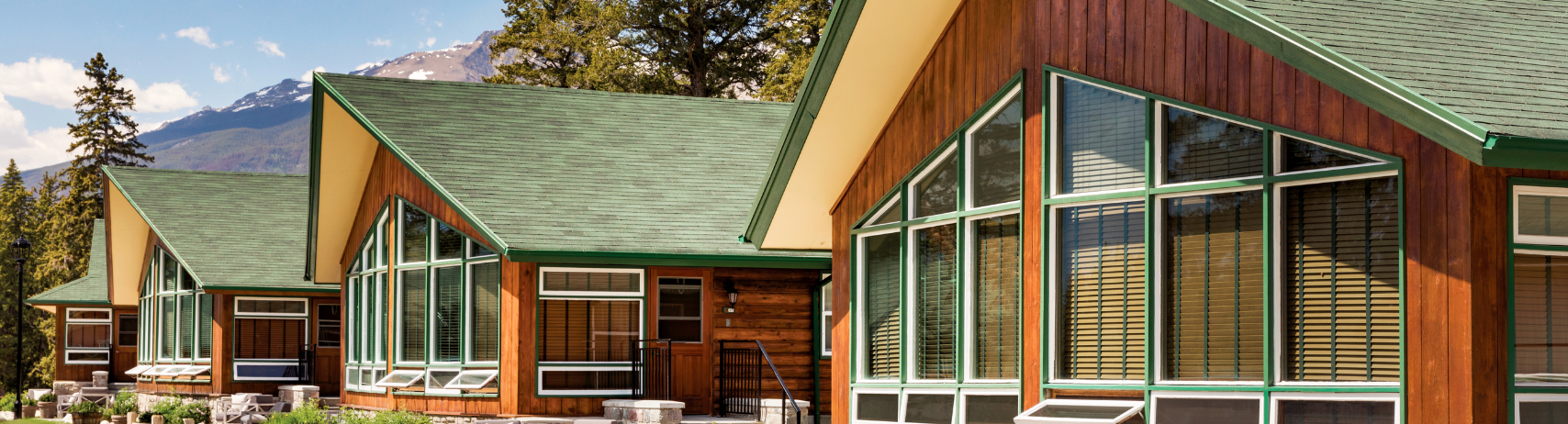 Junior Lakeview Suite at Fairmont Jasper Park Lodge