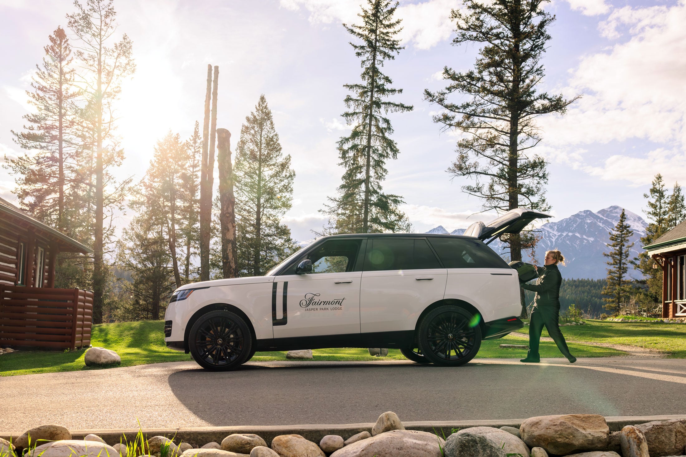 Guest Services Arrival Assistance
