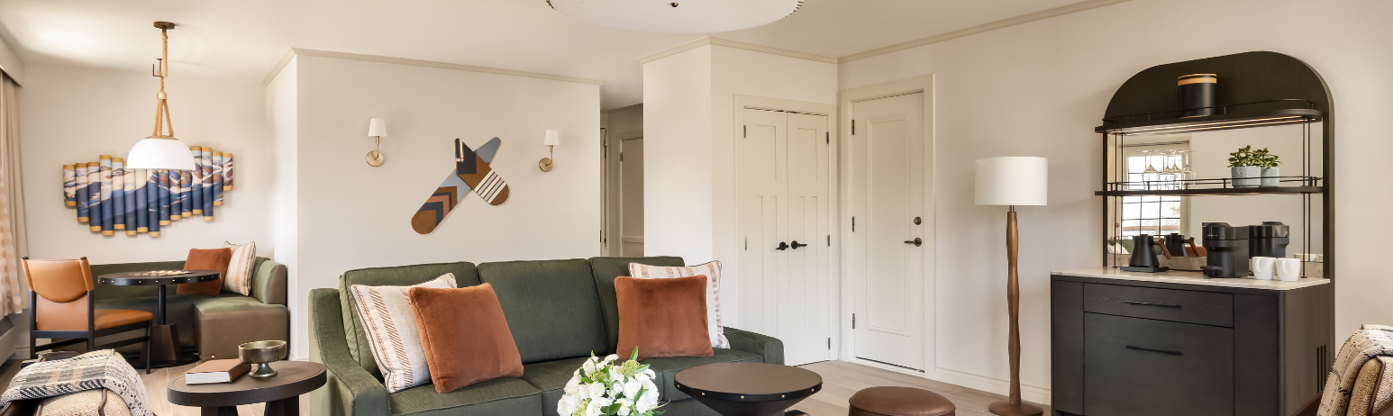 A hotel living room.